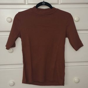 Uniqlo Burnt Orange Mock Neck Tee